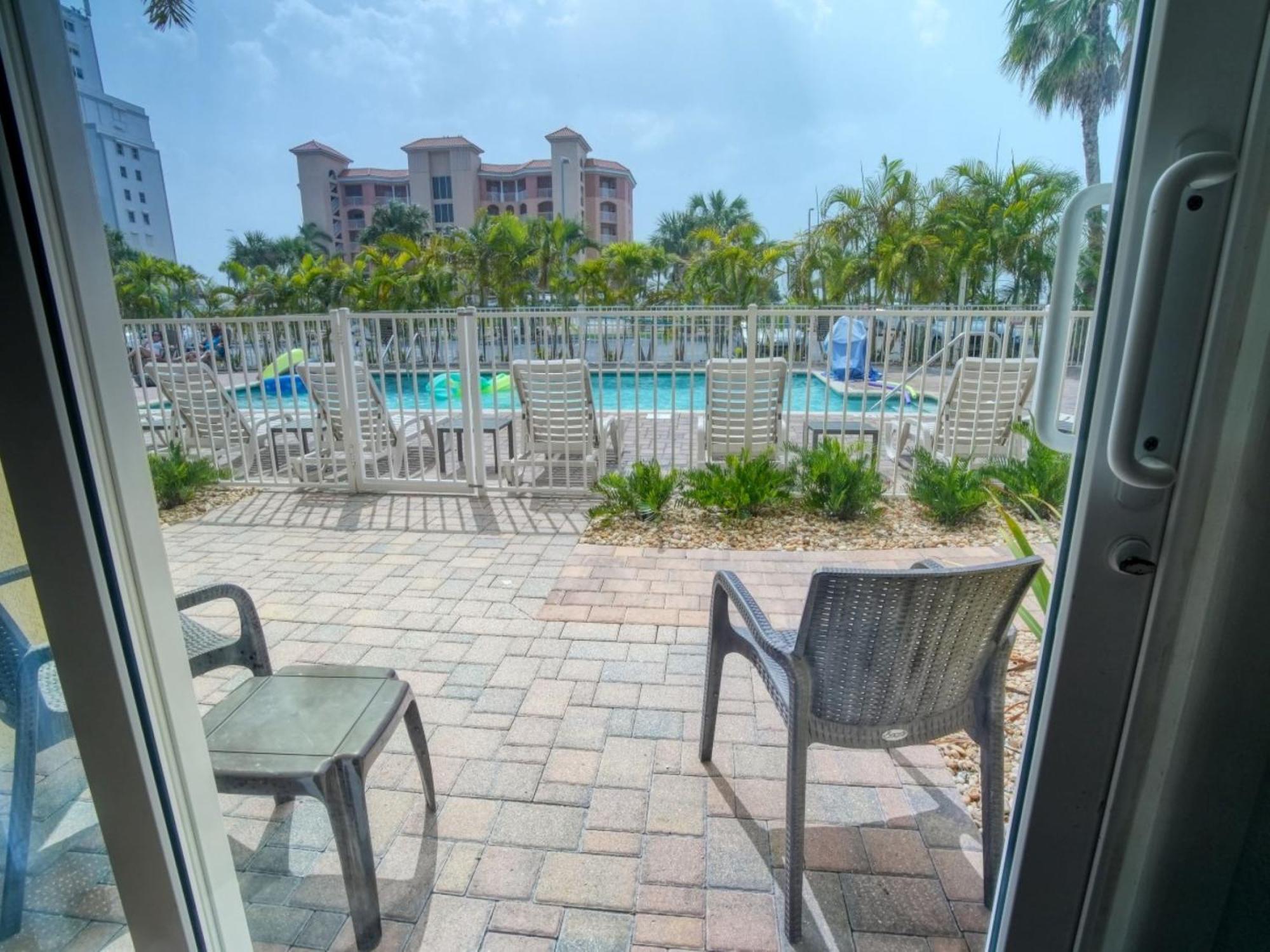 Treasure Island Hotel And Marina St. Pete Beach Exterior photo