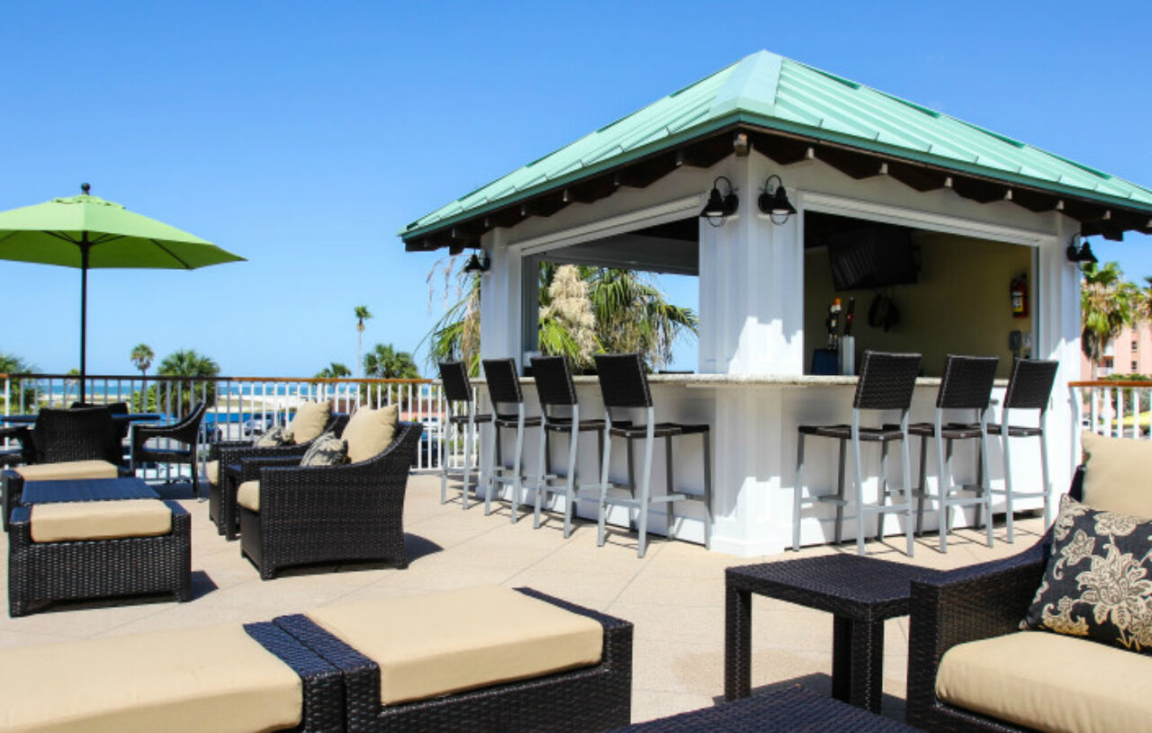 Treasure Island Hotel And Marina St. Pete Beach Exterior photo